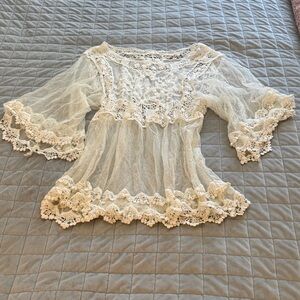 LAST CHANCE❗️ Elegant White Lace Swim Coverup